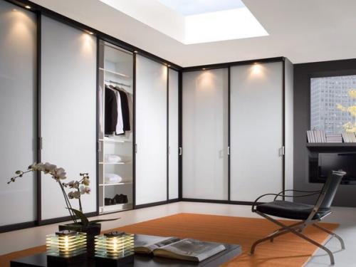 Виды конструкций шкафов - купе: прямолинейные, угловые, радиусные. 07