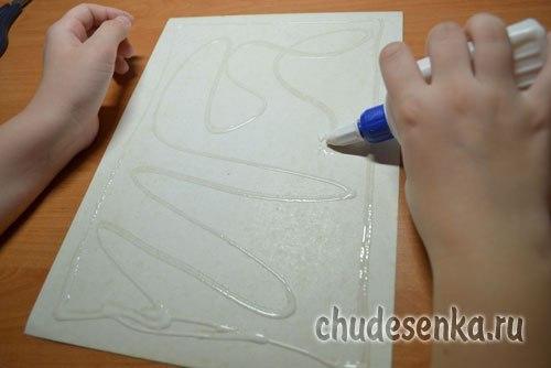 Аппликация из скрученных салфеток Бабочка. 02