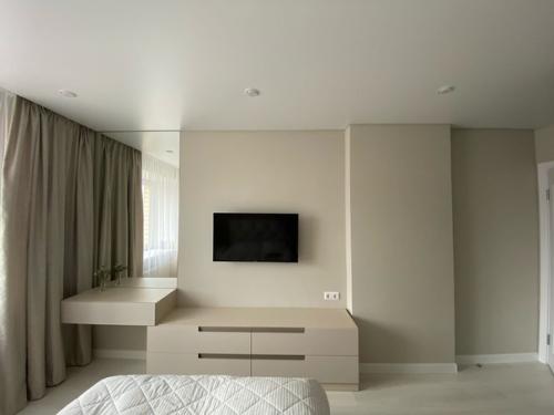 Долгожданный ремонт в квартире у молодой семьи.