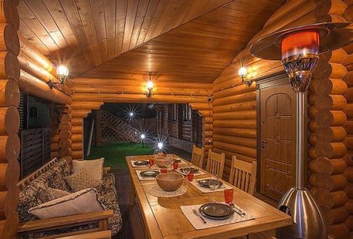 Деревянный коттедж в традиционном русском стиле. 07