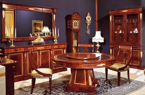 Ни один интерьер не обойдется без часов, тем более что их многообразие предоставляет возможность найти для себя именно те самые необходимые.