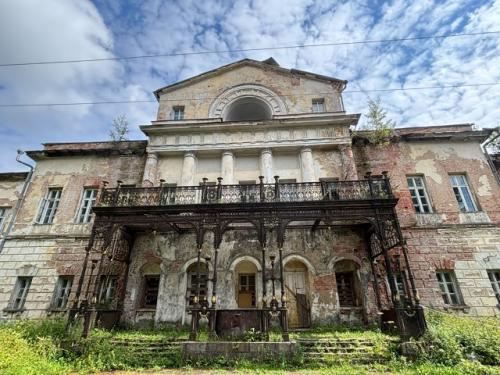 Две усадьбы, две судьбы. 06