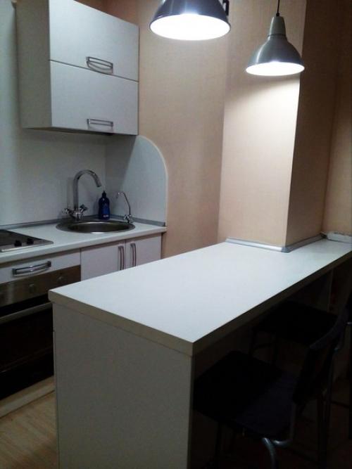 Мы сдадим в хорошие руки светлую уютную квартиру студию! 04