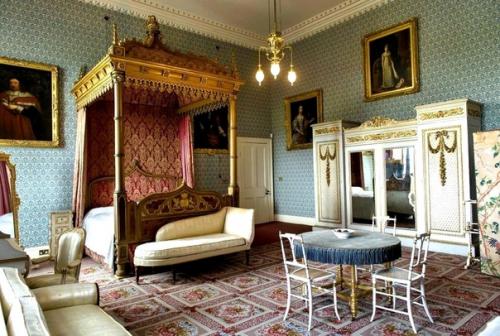 Интерьеры замка рэби (Великобритания). 03