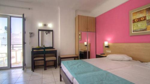 Топ - 10 отелей Крита 3* с хорошими отзывами? 02