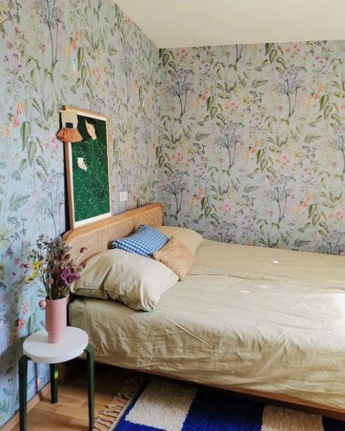 Яркие краски в интерьере уютного скандинавского дома. 04