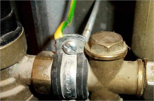 Как сделать заземление в ванной комнате. 01