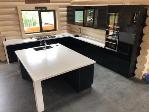 Кухня в черном цвете. 03