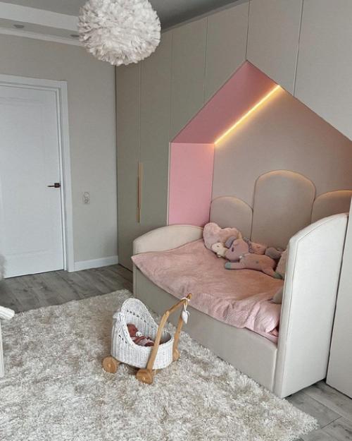 Завершили ремонт в детской комнате. 02