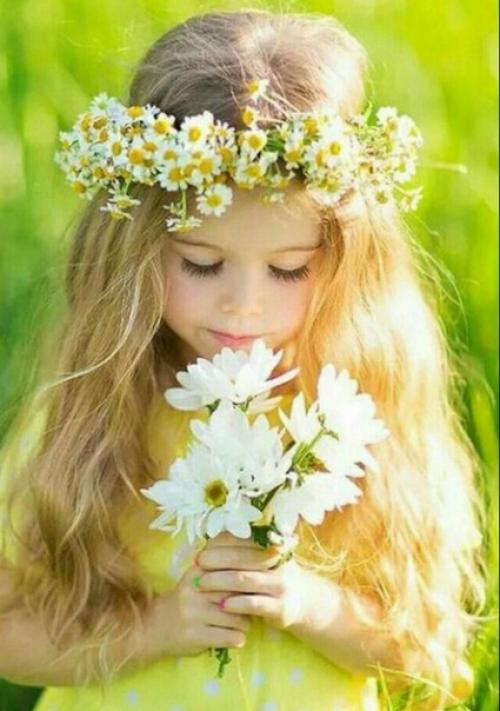 К декору детской комнаты необходимо подходить с не меньшей серьезностью, чем к интерьеру своей гостиной. 09