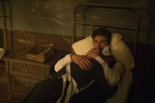 Поделюсь, а то переполняет нельзя вот так вот слетать в питер на один день по делам и культурно не наполниться. 06