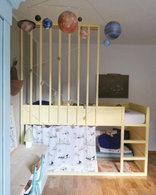 Яркие краски в интерьере уютного скандинавского дома. 05