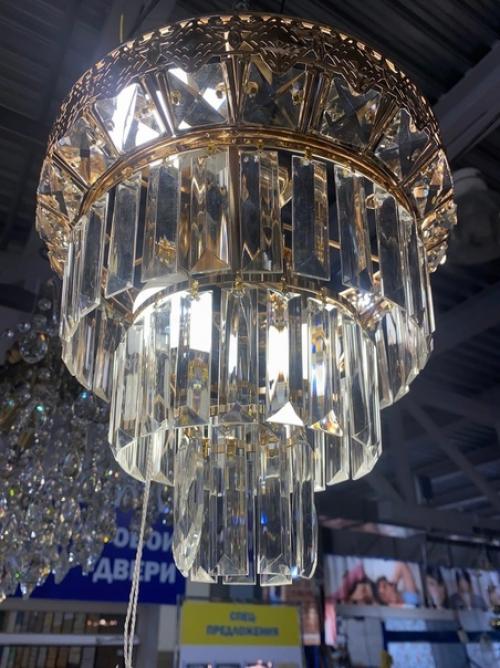 Покупайте выгодно.  Осветительные приборы - неотъемлемая деталь любой комнаты, играющая ключевую роль в её дизайне. 02