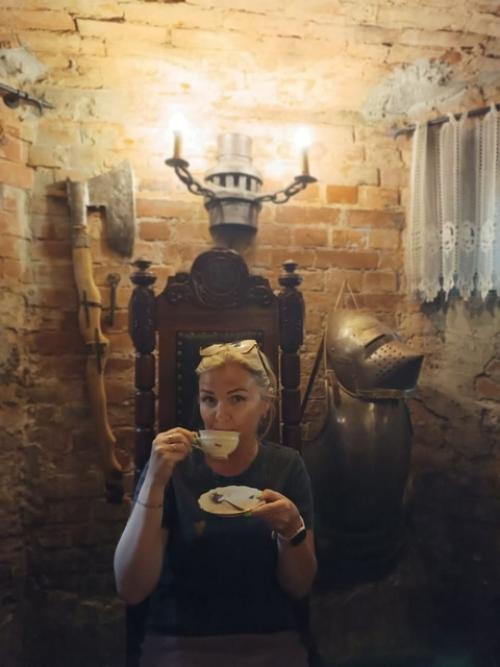 Дом с горгульей-это самый необычный музей города, квартира - галерея с предметами быта и интерьера жителей восточной пруссии. 06