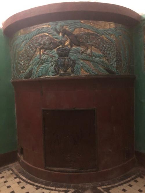 Санкт-петербург особенный город, в котором не обязательно посещать дворцы и музеи, чтобы увидеть исторические и художественные ценности. 08