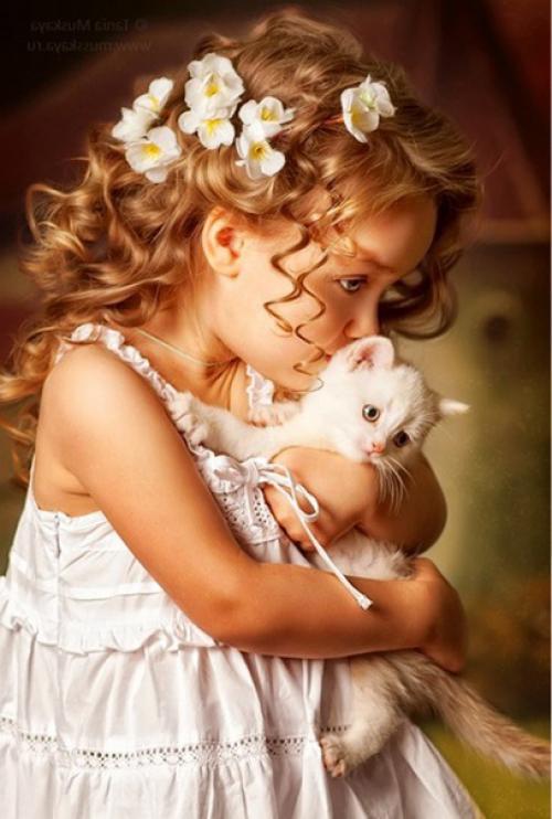 К декору детской комнаты необходимо подходить с не меньшей серьезностью, чем к интерьеру своей гостиной. 07