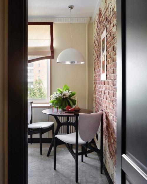 Интерьер компактной квартиры в историческом доме для молодой девушки спроектирован. 04