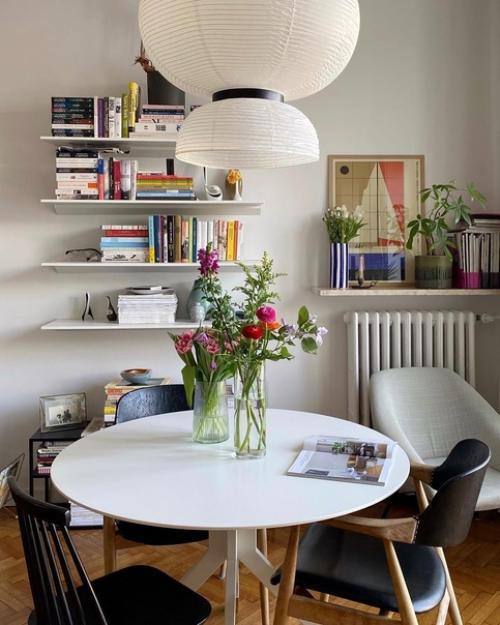 Просторная кухня - гостиная с открытым балконом. 04