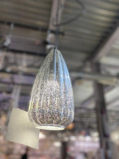 Покупайте выгодно.  Осветительные приборы - неотъемлемая деталь любой комнаты, играющая ключевую роль в её дизайне. 05