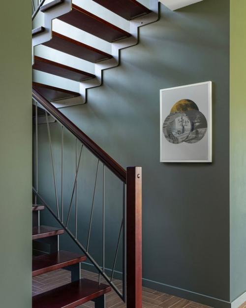 Этот проект большого дома для молодой семьи с ребенком создавался. 08