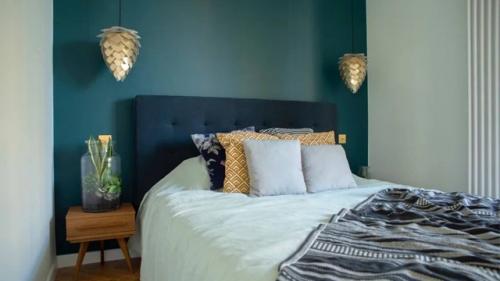 Психология цвета в интерьере: как палитра формирует пространство и отражает личность.