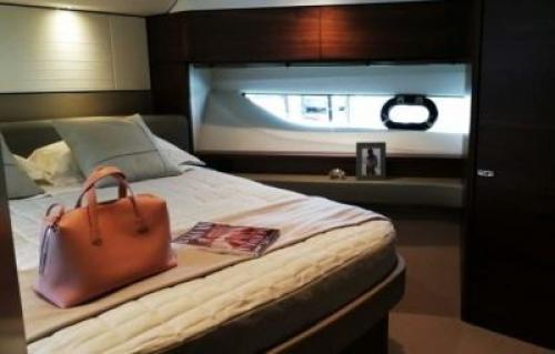 Мировая премьера яхты Princess 55 на боут - шоу в саутгемптоне. 05