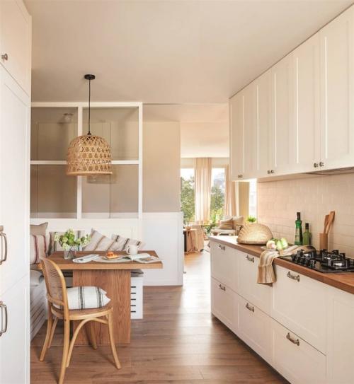 Небольшая квартира площадью 80 м 2, полная оригинальных, красивых и интересных идей, позволяющих максимально эффективно использовать пространство. 04