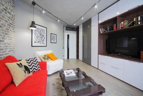 Однокомнатная квартира в Екатеринбурге площадью 47 кв. 02