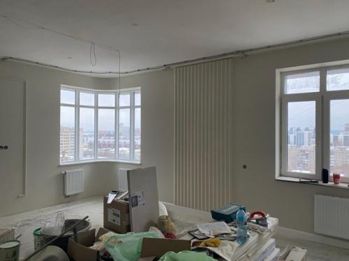 Фотоистория о том, как пустая бетонная коробка превращается в уютную квартиру. 03