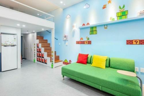 Поклонник Super Mario из Кореи оформил игровую комнату в стиле серии. 01