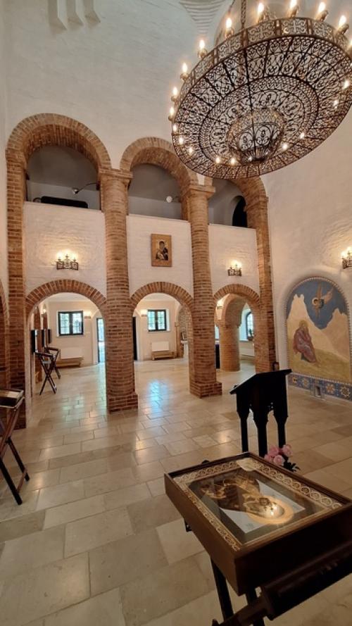 Цвет для русского человека не событие. 05