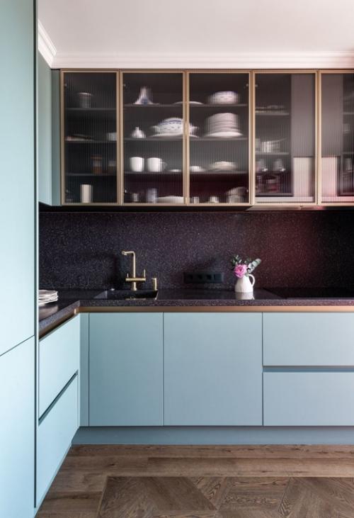 Реализованный интерьер яркой квартиры, площадью 76 кв. 02