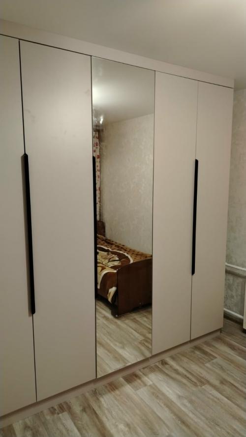 Идеальный распашной шкаф для Алёны - сочетание красоты и функциональности! 02 Идеальный распашной шкаф для Алёны - сочетание красоты и функциональности! 02