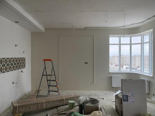 Фотоистория о том, как пустая бетонная коробка превращается в уютную квартиру. 02