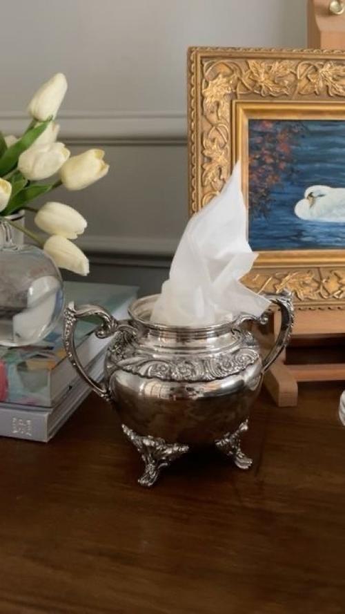 Винтажные вещицы для красивого хранения в ванной комнате.