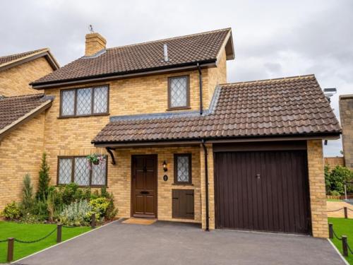 Дом из кино и его реальность: коттедж дурслей. 01