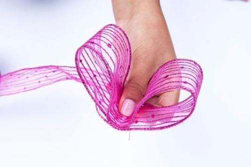 Как красиво завязать бант для подарка? 02