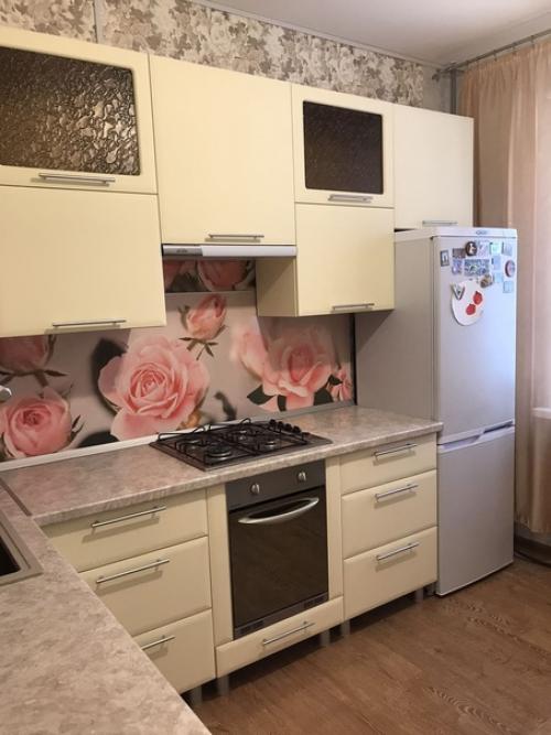 Кухня - особенное место в доме: здесь мы проводим уютные семейные вечера, собираем гостей, готовим и читаем. 01