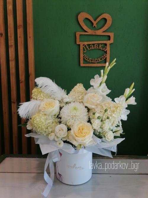 Ищете идеальный подарок для особенного человека или просто хотите порадовать себя красивым и стильным презентом? 01