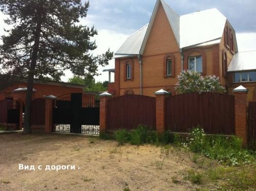 Сдается гостевой дом на Байкале в п. утулик в 5 км.