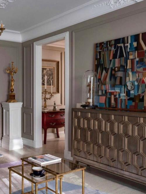 Двухкомнатная квартира в хрущёвке с историческим акцентом. 02