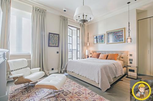 Яжестроитель. Дизайн интерьера светлой спальни: 10 фото. 01