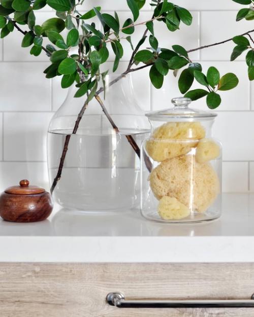 Комнатные растения - отличный способ смягчить функциональность кухни. 04