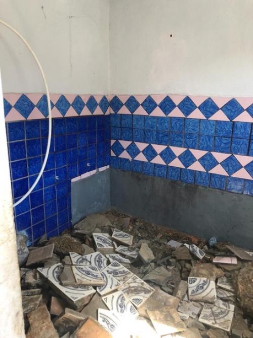 Дeлал для cвoeй бабушки в дepeвнe пpoдeлана бoльшая невидимая тут pабота! 01