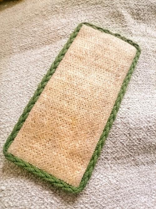 История о том, как можно помочь близким, начинается с одной смелой женщины. 01