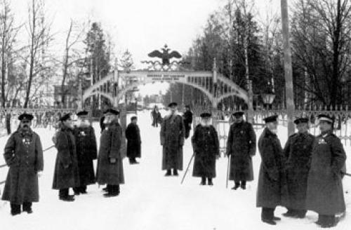 Чесменский дворец. (ул. Гастелло, 15). 02