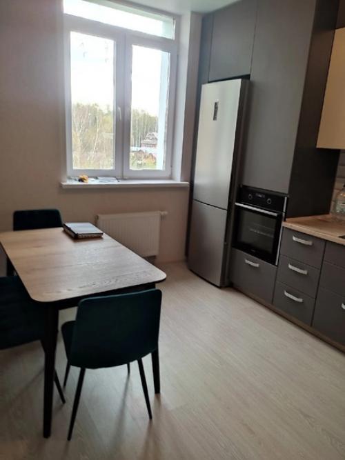 История пошива в этой квартире, началась еще в мае! 04