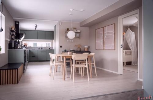 В шведских интерьерах белый - не единственный доминирующий цвет. 03