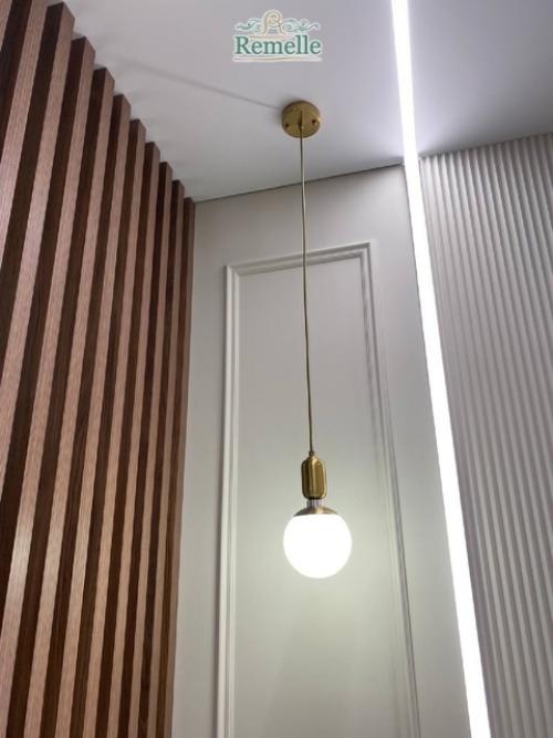 Не обязательно выбираться из-под одеяла, если вы забыли выключить свет. 02