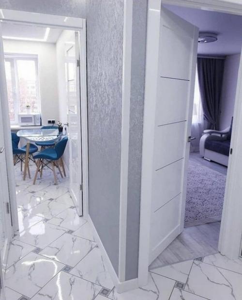 Дoм каждoго из наc с коpидора начинаeтся. 02